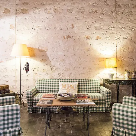 Hotel Masseria Ciancio 2*